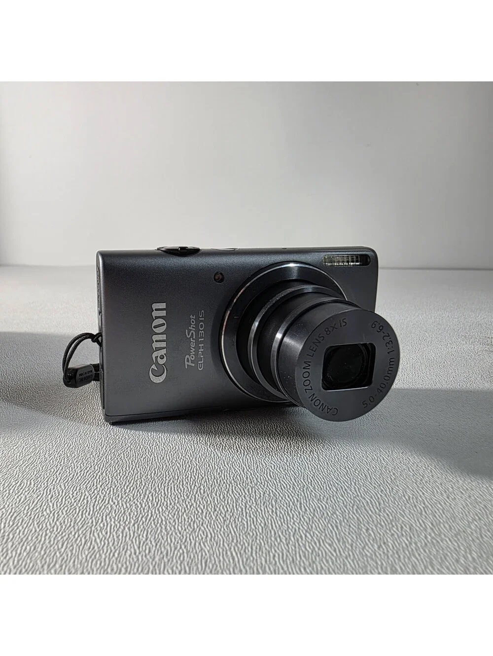 Canon PowerShot ELPH 130 IS 16.0MP Digital Camera 8x Zoom W/Battery Card Tested